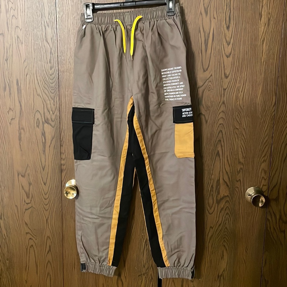 HaiZi XiHuan Fashion mens joggers cargo pants streetwear pants gothic pants